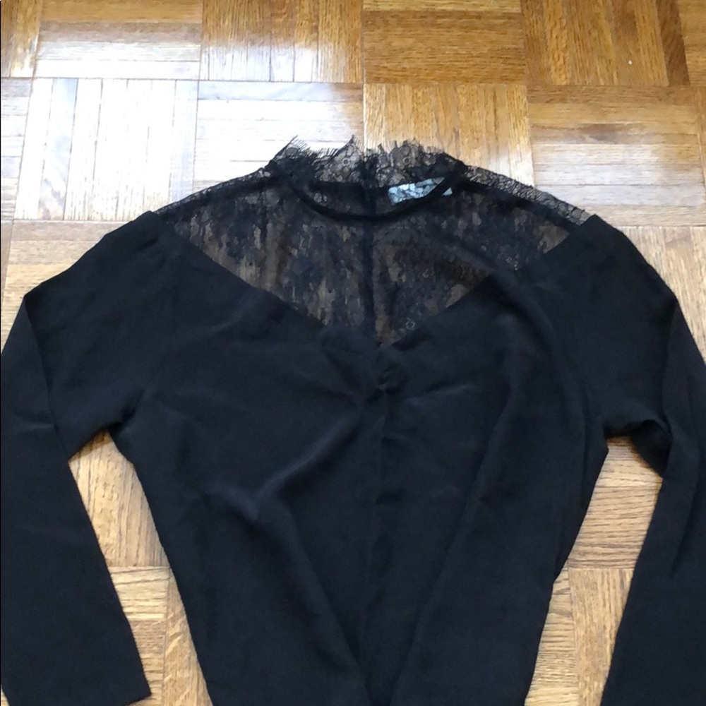 Sandro 100%Slik Lace Top View 3